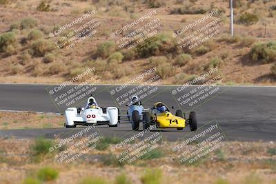 media/Jun-01-2025-CalClub SCCA (Sun) [[eae223c5dd]]/Group 3/Qualifying/